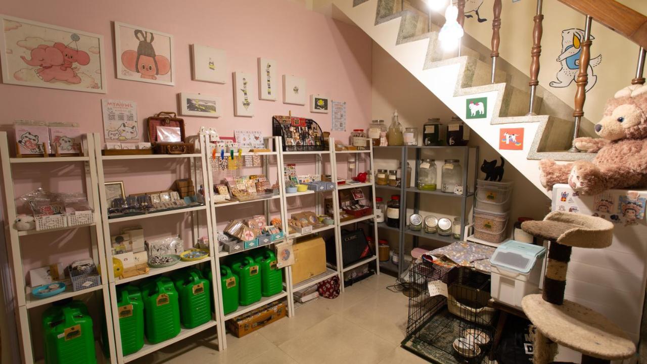 Red Letter Day Apartment Tainan Luaran gambar