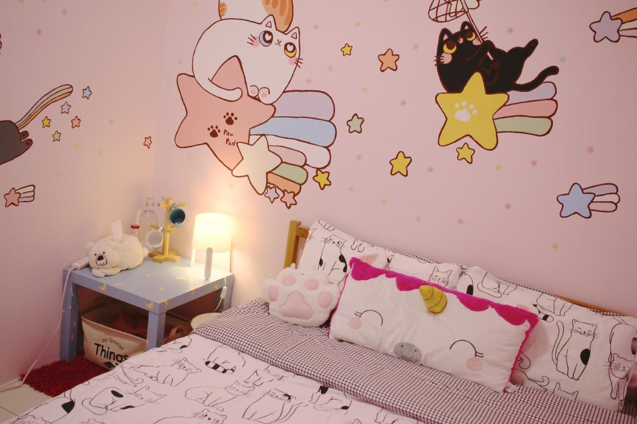 Red Letter Day Apartment Tainan Luaran gambar